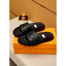 Louis Vuitton Slippers